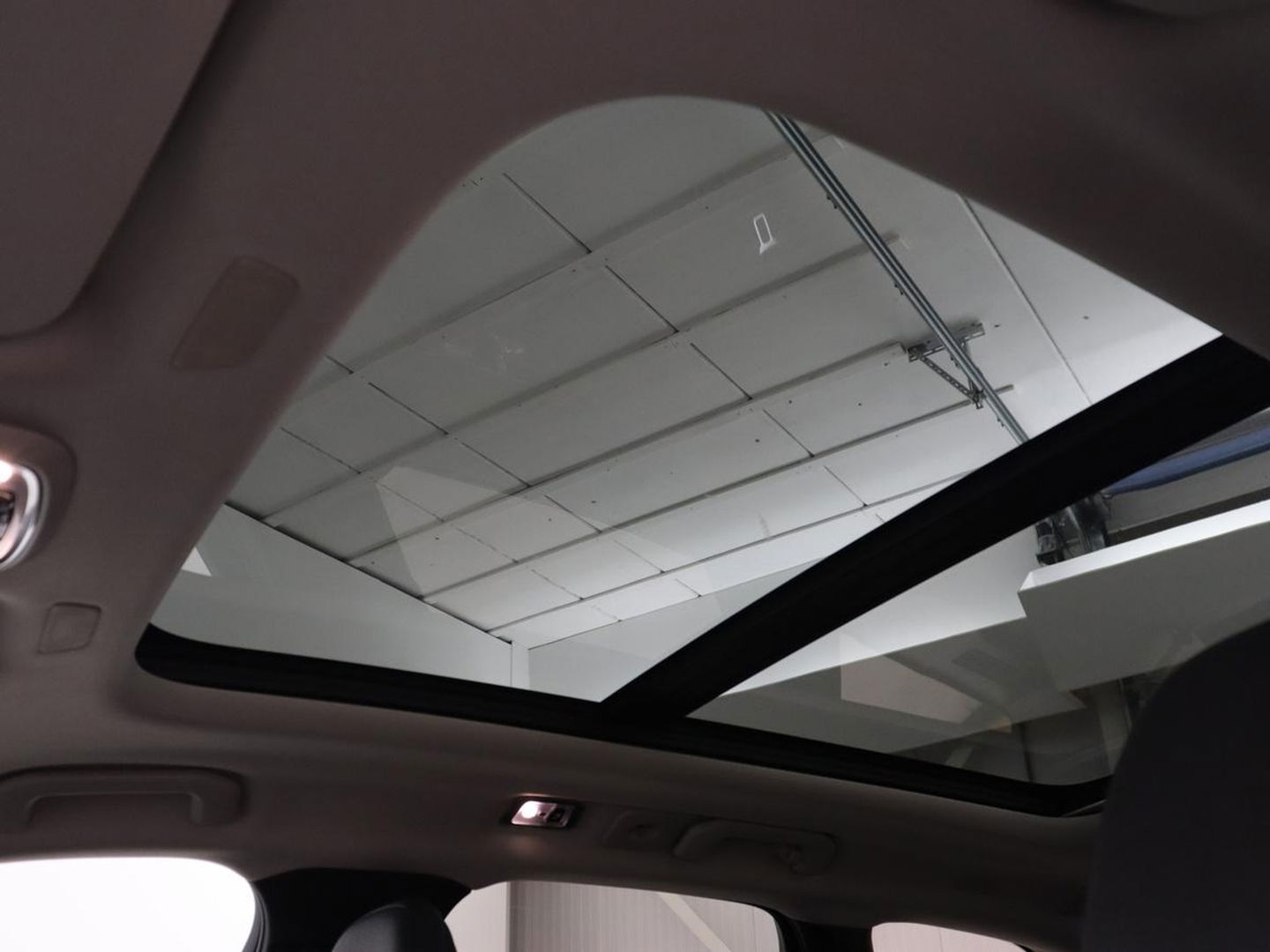 Volvo XC60 2.0 Recharge T6 AWD Inscription | Panoramadak | Leder | Head-Up | Stoel & stuurverwarming | 360 Camera | Harman/Kardon | Carplay | Navigatie | Adaptive cruise | PHEV | Plug In