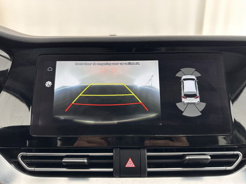 Kia e-Niro DynamicPlusLine 64 kWh (INCL-BTW) Aut.*PANO | 1/2LEATHER | FULL-LED | NAVI-FULLMAP | DAB+ | ADAPTIVE-CRUISE | CAMERA | COMFORT-SEATS | KEYLESS | DIGI-COCKPIT | SHIFT-PADDLES | HEATED-SEATS | CARPLAY | LANE-ASSIST |