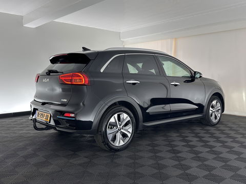 Kia e-Niro DynamicPlusLine 64 kWh (INCL-BTW) Aut.*PANO | 1/2LEATHER | FULL-LED | NAVI-FULLMAP | DAB+ | ADAPTIVE-CRUISE | CAMERA | COMFORT-SEATS | KEYLESS | DIGI-COCKPIT | SHIFT-PADDLES | HEATED-SEATS | CARPLAY | LANE-ASSIST |