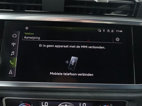 Audi Q3 45 TFSI e S edition | Stoelverwarming | Adaptive cruise | Carplay | 19'' | Virtual Cockpit | Sportstoelen | Half leder | Full LED | Parkeerhulp | PHEV | Plug In