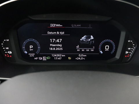 Audi Q3 45 TFSI e S edition | Stoelverwarming | Adaptive cruise | Carplay | 19'' | Virtual Cockpit | Sportstoelen | Half leder | Full LED | Parkeerhulp | PHEV | Plug In