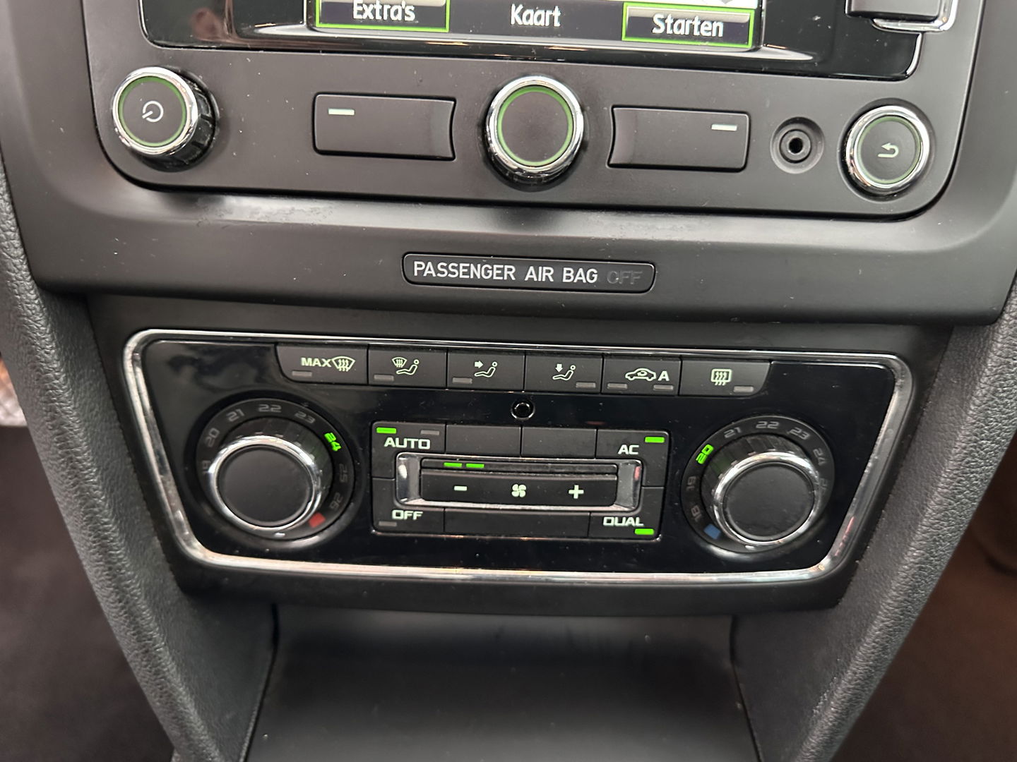 Škoda Superb Combi 1.8 TSI Comfort Business Line *NAVI-FULLMAP | COMFORT-SEATS | ECC | AMUNDSEN-AUDIO | PDC | CRUISE | PRIVACY-GLASS | 16''ALU*