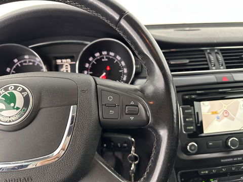 Škoda Superb Combi 1.8 TSI Comfort Business Line *NAVI-FULLMAP | COMFORT-SEATS | ECC | AMUNDSEN-AUDIO | PDC | CRUISE | PRIVACY-GLASS | 16''ALU*
