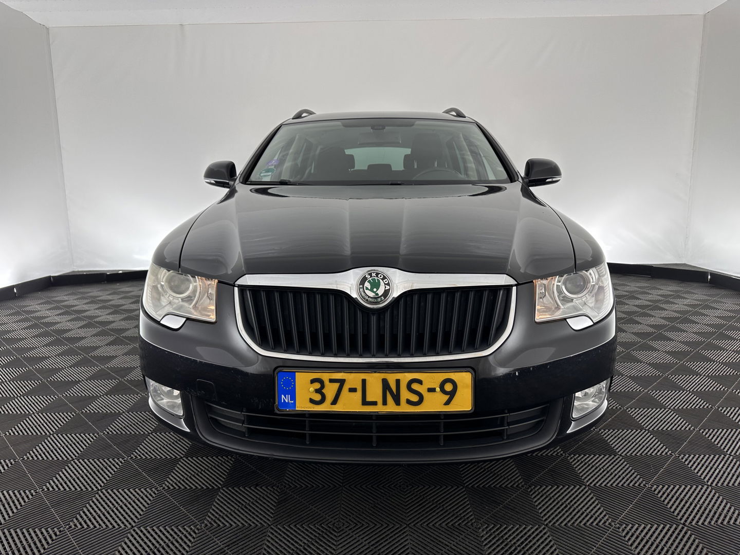 Škoda Superb Combi 1.8 TSI Comfort Business Line *NAVI-FULLMAP | COMFORT-SEATS | ECC | AMUNDSEN-AUDIO | PDC | CRUISE | PRIVACY-GLASS | 16''ALU*
