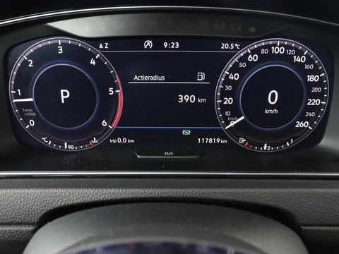 Volkswagen Golf 2.0 TDI R Line | Full LED | Adaptive cruise | Carplay | Sportstoelen | Virtual Cockpit | Verwarmde voorruit | Navigatie | Parkeerhulp