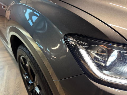 Volkswagen T-Roc 1.5 TSI R-Line MEMORY PANO KEYLESS VOL'