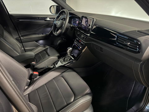 Volkswagen T-Roc 1.5 TSI R-Line MEMORY PANO KEYLESS VOL'