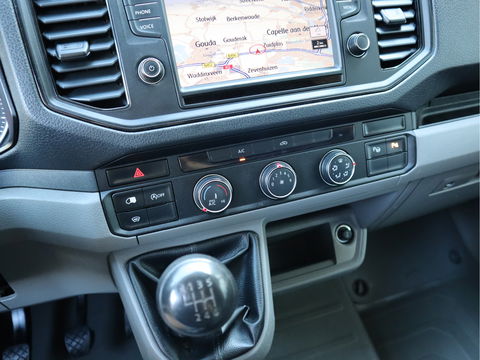 Volkswagen Crafter 2.0 TDI 141pk Euro 6 L3H3 L2H2 - Trekhaak 3t KG - Cruise