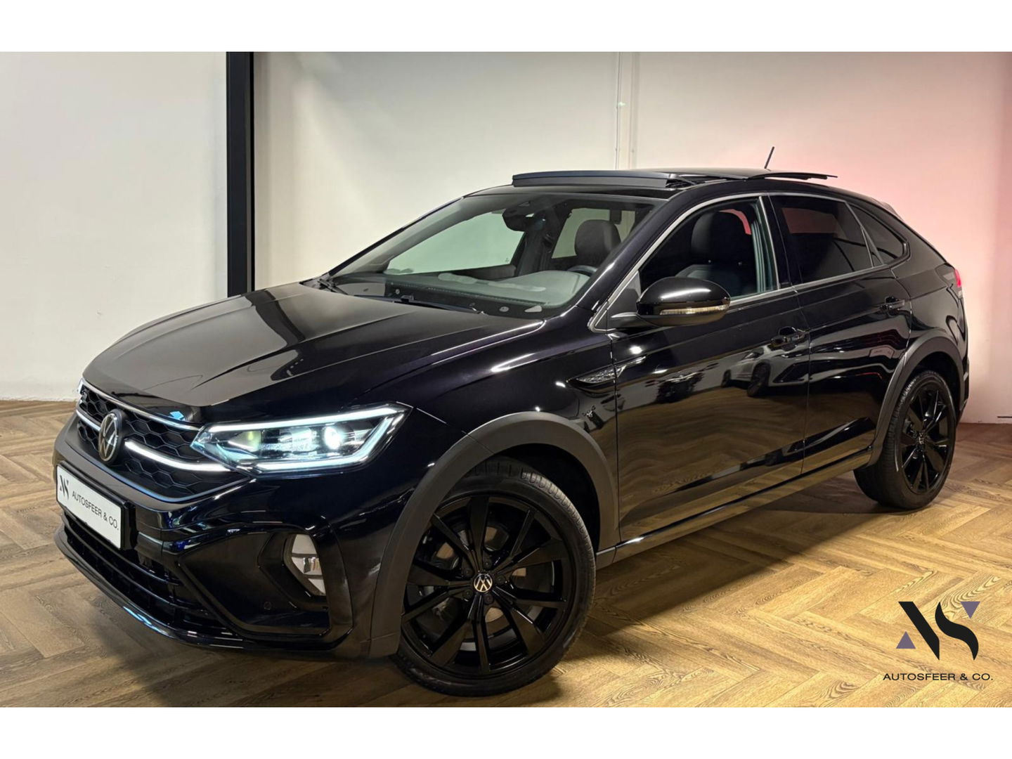 Volkswagen Taigo 1.5 TSI R-Line PANO CAM CARPLAY'