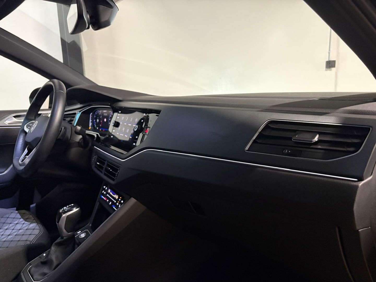 Volkswagen Taigo 1.5 TSI R-Line PANO CAM CARPLAY'