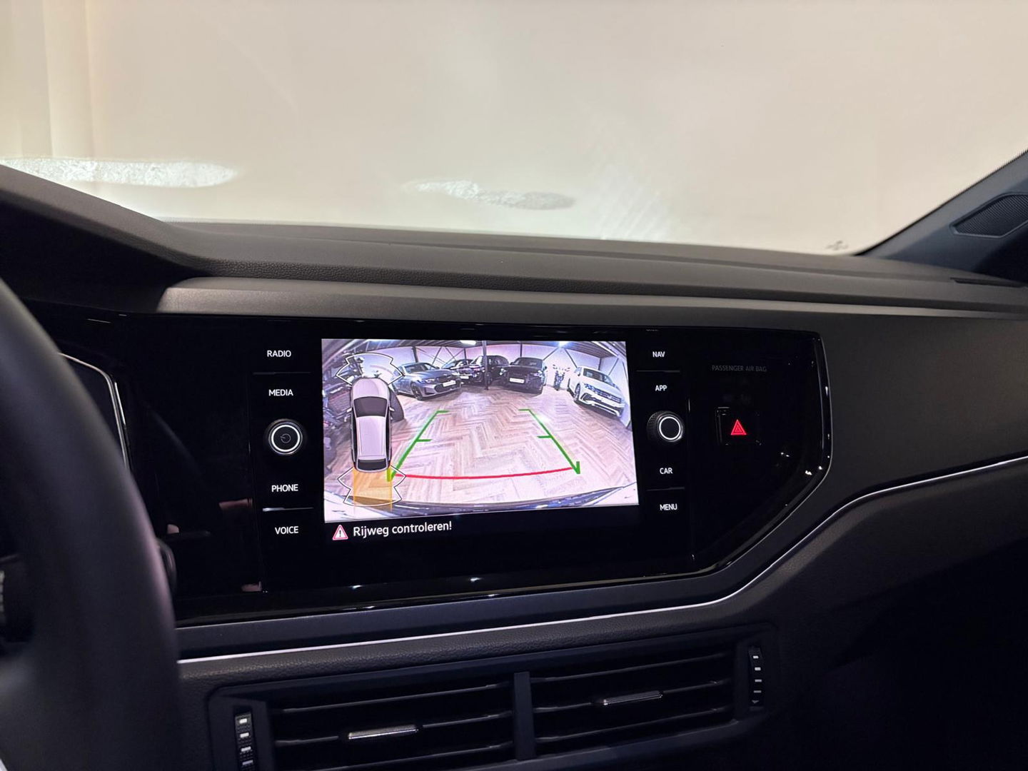 Volkswagen Taigo 1.5 TSI R-Line PANO CAM CARPLAY'