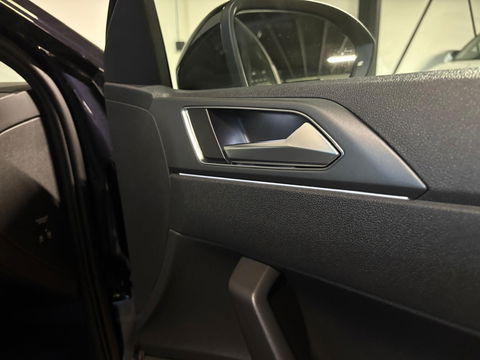 Volkswagen Taigo 1.5 TSI R-Line PANO CAM CARPLAY'