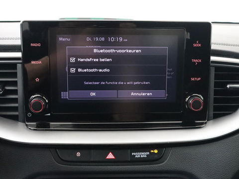Kia Ceed 1.6 GDI PHEV DynamicPlusLine | Stoel & stuurverwarming | Adaptive cruise | Camera | Carplay | Keyless | Full LED | Climate control | Plug In