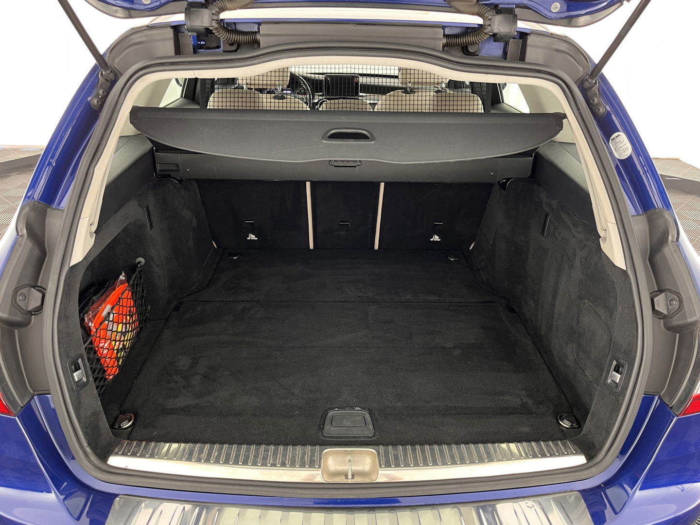 Mercedes-Benz C-Klasse Estate 180 CDI Lease Edition *LUXURY-LEATHER | FULL-LED | NAVI-FULLMAP | SPORT-SEATS | ECC | PDC | CRUISE | 17''ALU*