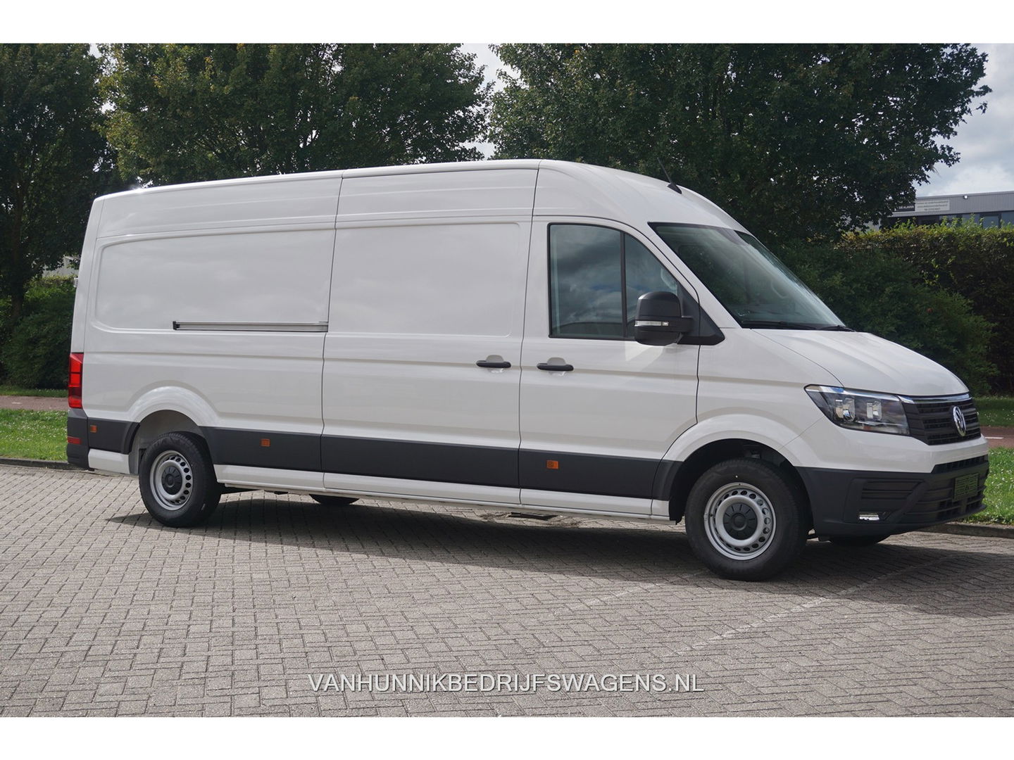 Volkswagen Crafter 35 140PK L4H3 Facelift BPM VRIJ 10" Scherm Apple CP/Android A, 270° deuren!! NR. D02*