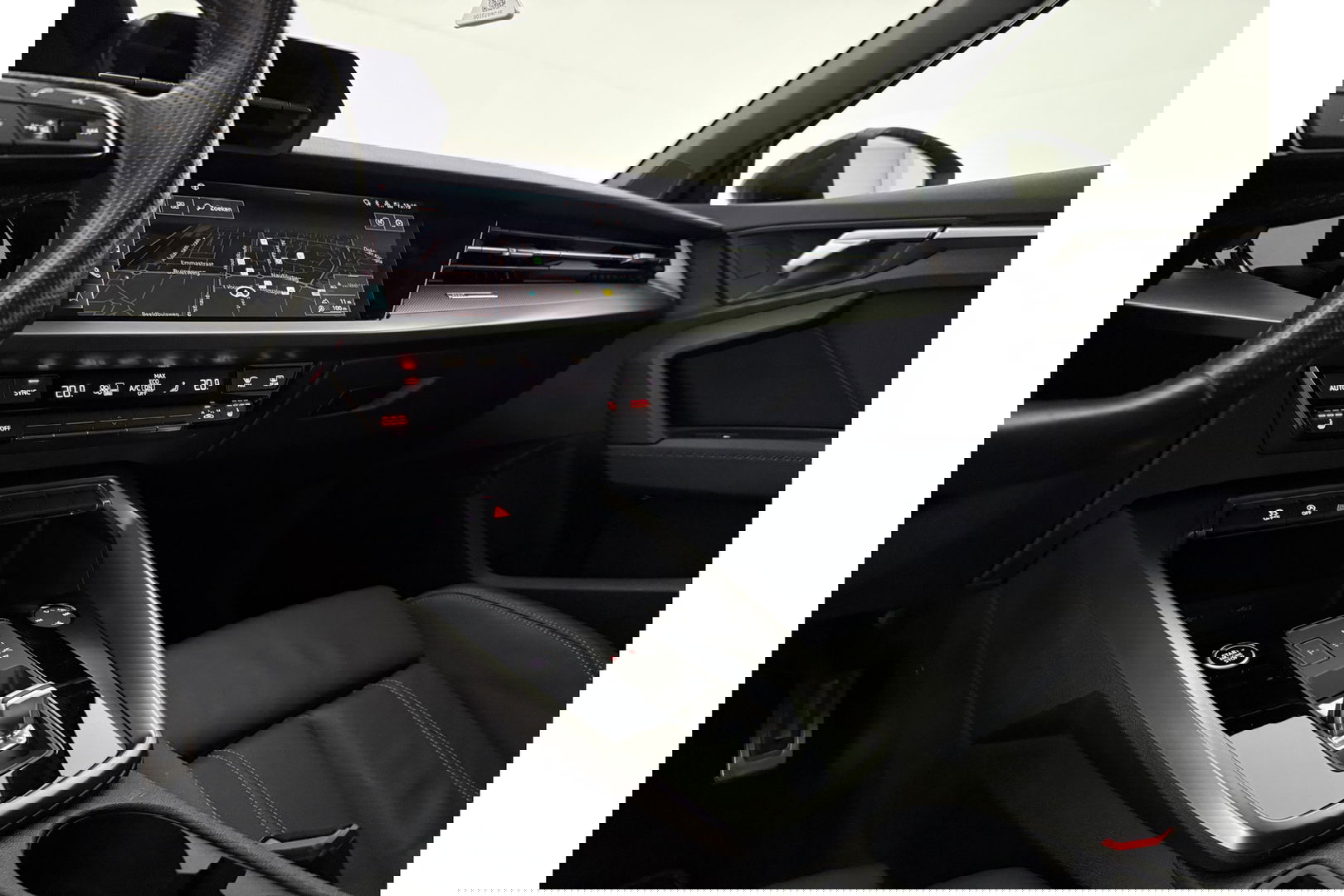 Audi A3 30 TFSI S-Line Pano LED Virtual Carplay ACC Clima Navi PDC 18''LMV