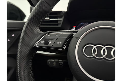 Audi A3 30 TFSI S-Line Pano LED Virtual Carplay ACC Clima Navi PDC 18''LMV