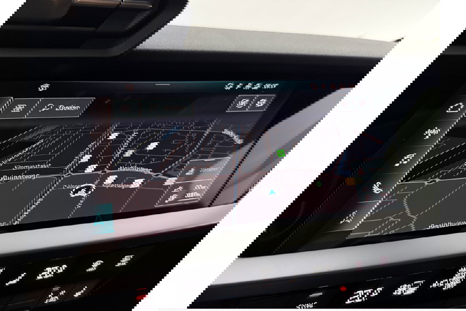 Audi A3 30 TFSI S-Line Pano LED Virtual Carplay ACC Clima Navi PDC 18''LMV