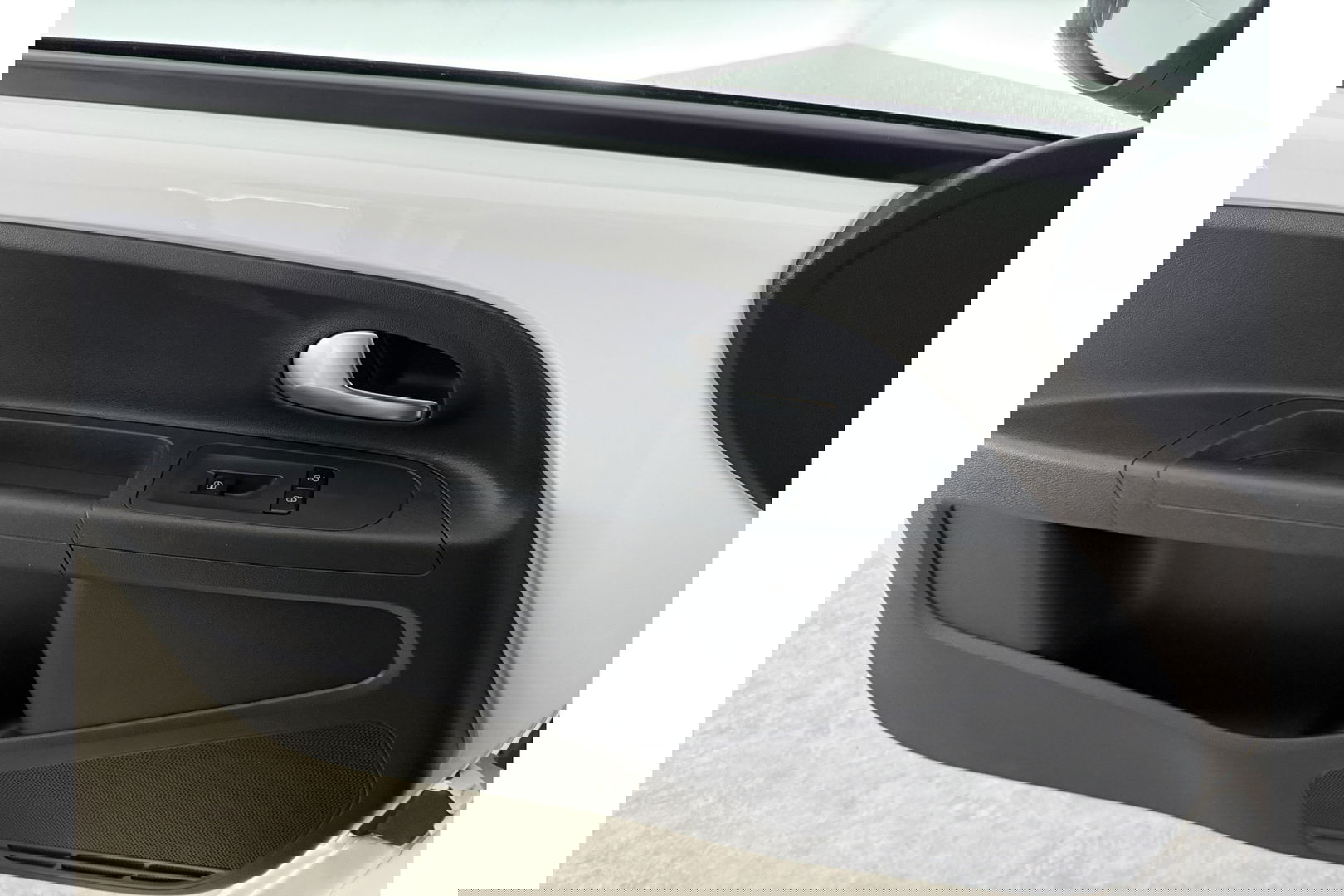 Volkswagen up! 1.0 move up! Airco Navigatie 15''LMV