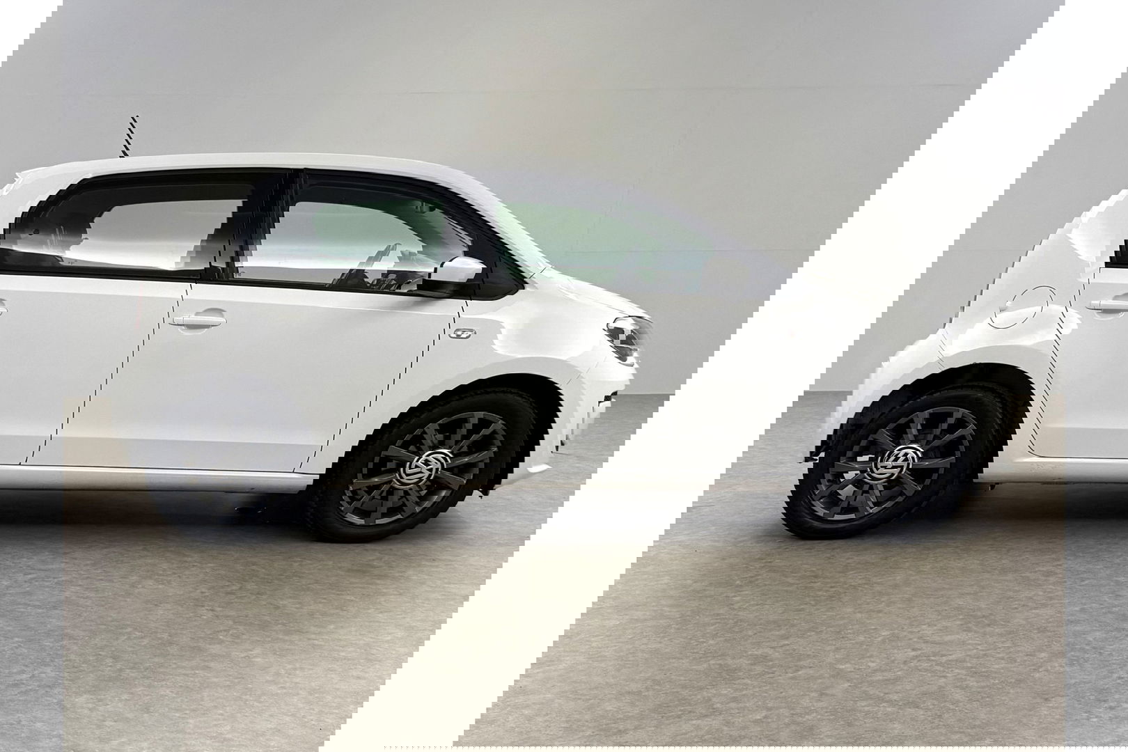 Volkswagen up! 1.0 move up! Airco Navigatie 15''LMV