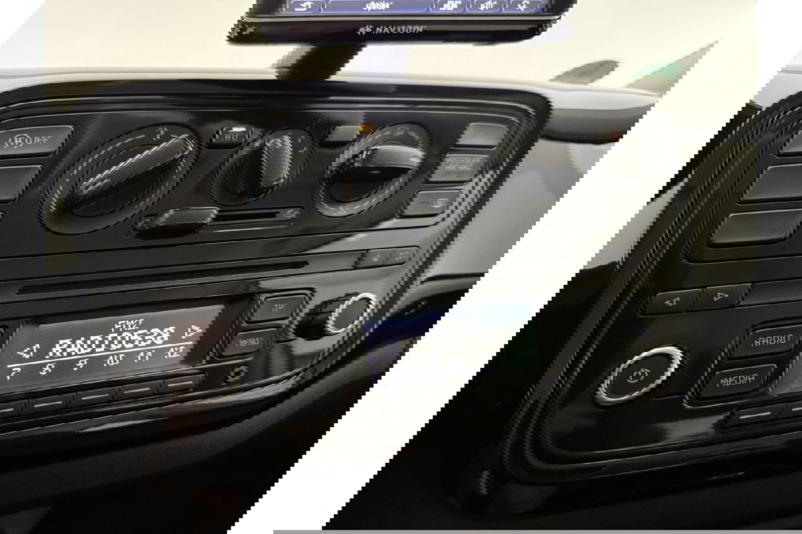 Volkswagen up! 1.0 move up! Airco Navigatie 15''LMV
