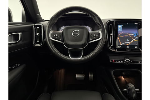 Volvo XC40 1.5 T5 Recharge Inscription 262PK Pano Camera Carplay LED Virtual Clima Cruise Navi Leder PDC 19''LMV