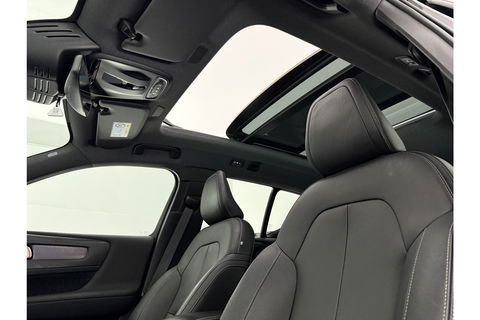 Volvo XC40 1.5 T5 Recharge Inscription 262PK Pano Camera Carplay LED Virtual Clima Cruise Navi Leder PDC 19''LMV