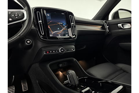 Volvo XC40 1.5 T5 Recharge Inscription 262PK Pano Camera Carplay LED Virtual Clima Cruise Navi Leder PDC 19''LMV