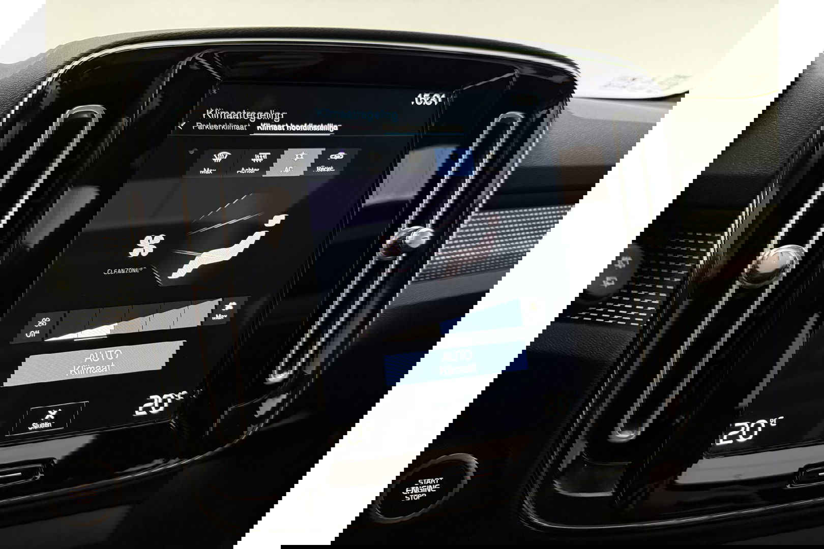 Volvo XC40 1.5 T5 Recharge Inscription 262PK Pano Camera Carplay LED Virtual Clima Cruise Navi Leder PDC 19''LMV