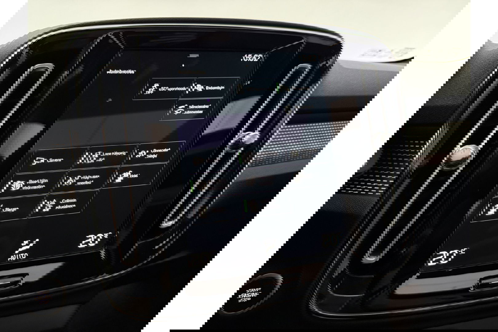 Volvo XC40 1.5 T5 Recharge Inscription 262PK Pano Camera Carplay LED Virtual Clima Cruise Navi Leder PDC 19''LMV