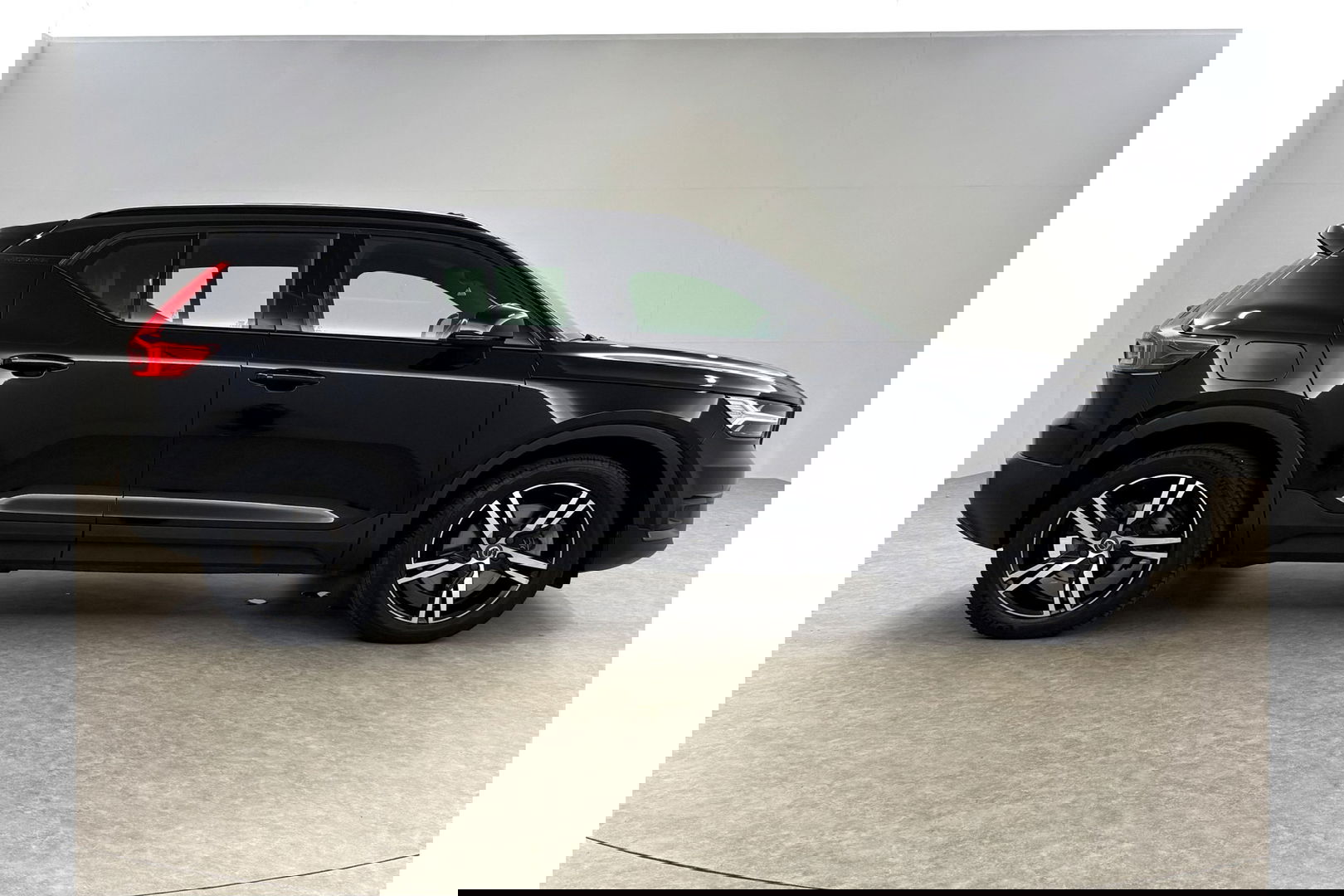 Volvo XC40 1.5 T5 Recharge Inscription 262PK Pano Camera Carplay LED Virtual Clima Cruise Navi Leder PDC 19''LMV