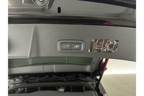 Volvo XC40 1.5 T5 Recharge Inscription 262PK Pano Camera Carplay LED Virtual Clima Cruise Navi Leder PDC 19''LMV