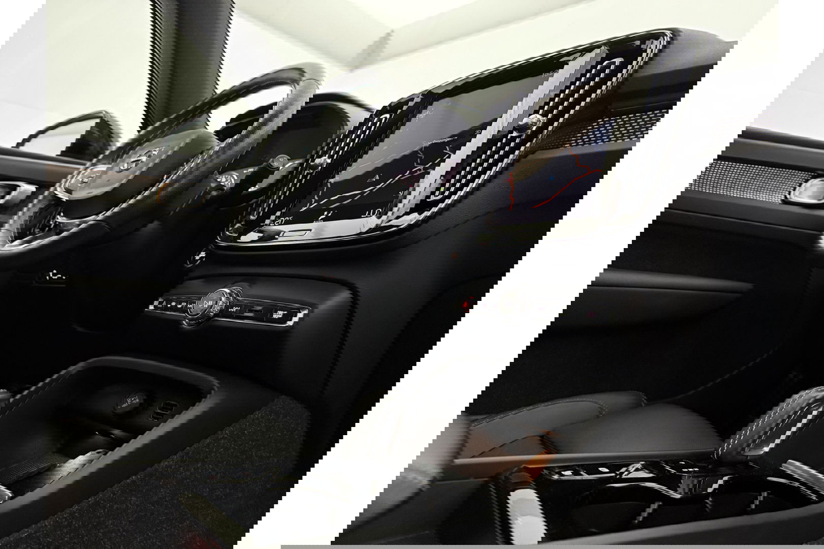 Volvo XC40 1.5 T5 Recharge Inscription 262PK Pano Camera Carplay LED Virtual Clima Cruise Navi Leder PDC 19''LMV