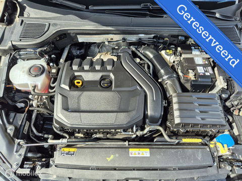 Volkswagen Golf 1.5 eTSI DSG, Digi Dash, Sfeer, Carplay, ACC