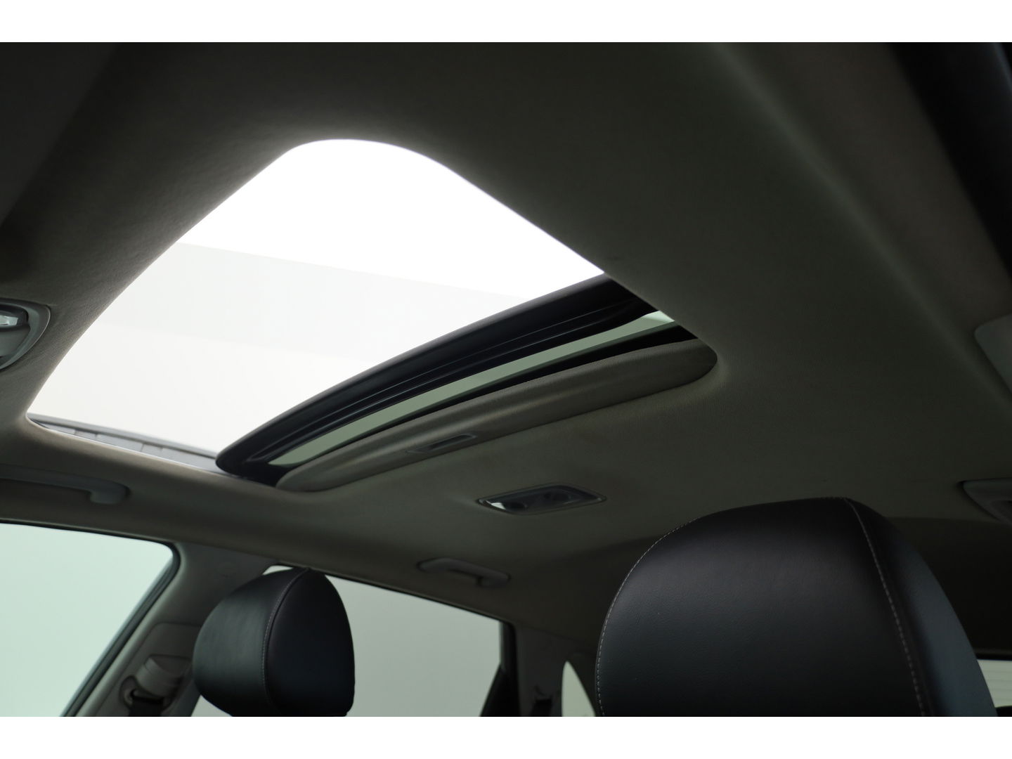 Kia Niro 1.6 GDi PHEV Edition 7 | Navi | Pano | JBL | Trekhaak | Stoelventilatie