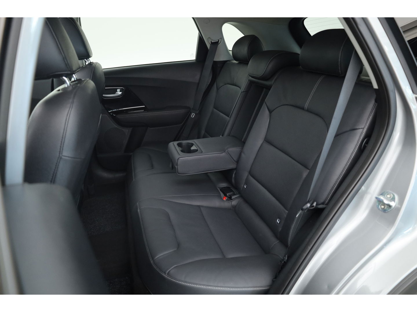 Kia Niro 1.6 GDi PHEV Edition 7 | Navi | Pano | JBL | Trekhaak | Stoelventilatie