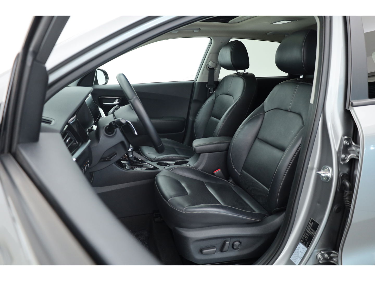 Kia Niro 1.6 GDi PHEV Edition 7 | Navi | Pano | JBL | Trekhaak | Stoelventilatie