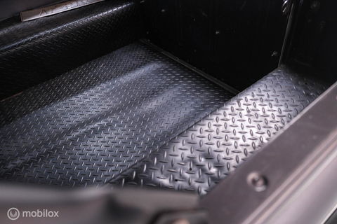 Land Rover Defender 90 Td5 Soft Top | Airco | youngtimer | stoelverwarming | leder | zeer mooi |