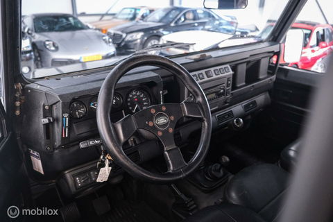 Land Rover Defender 90 Td5 Soft Top | Airco | youngtimer | stoelverwarming | leder | zeer mooi |