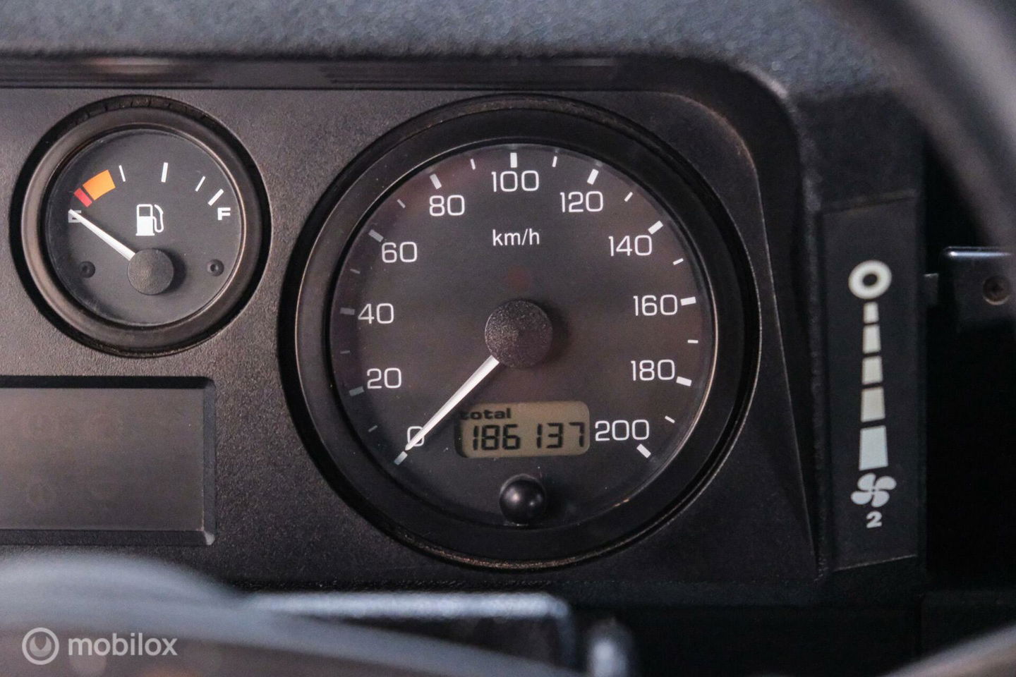 Land Rover Defender 90 Td5 Soft Top | Airco | youngtimer | stoelverwarming | leder | zeer mooi |