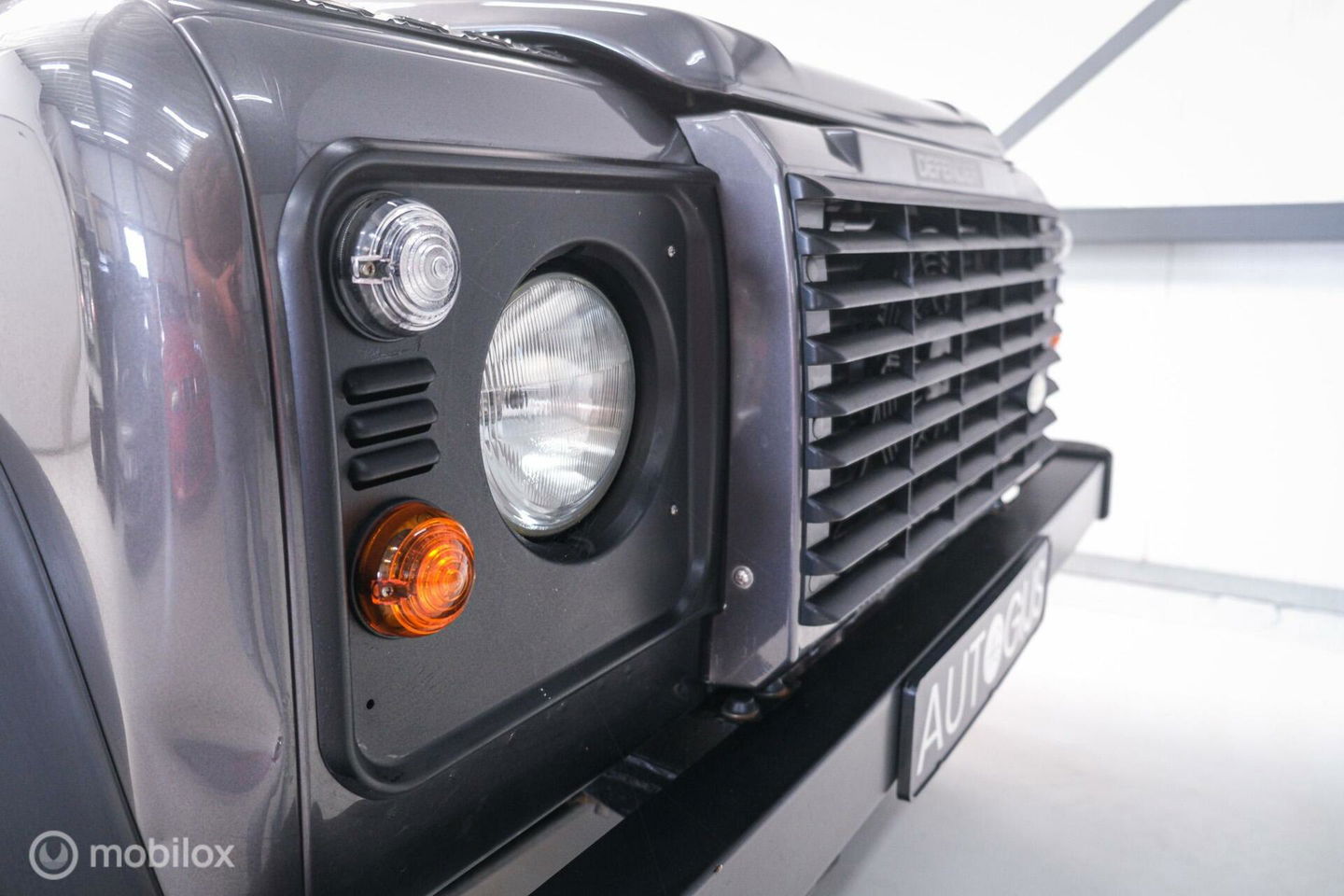 Land Rover Defender 90 Td5 Soft Top | Airco | youngtimer | stoelverwarming | leder | zeer mooi |