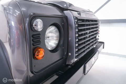 Land Rover Defender 90 Td5 Soft Top | Airco | youngtimer | stoelverwarming | leder | zeer mooi |