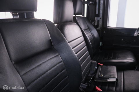 Land Rover Defender 90 Td5 Soft Top | Airco | youngtimer | stoelverwarming | leder | zeer mooi |
