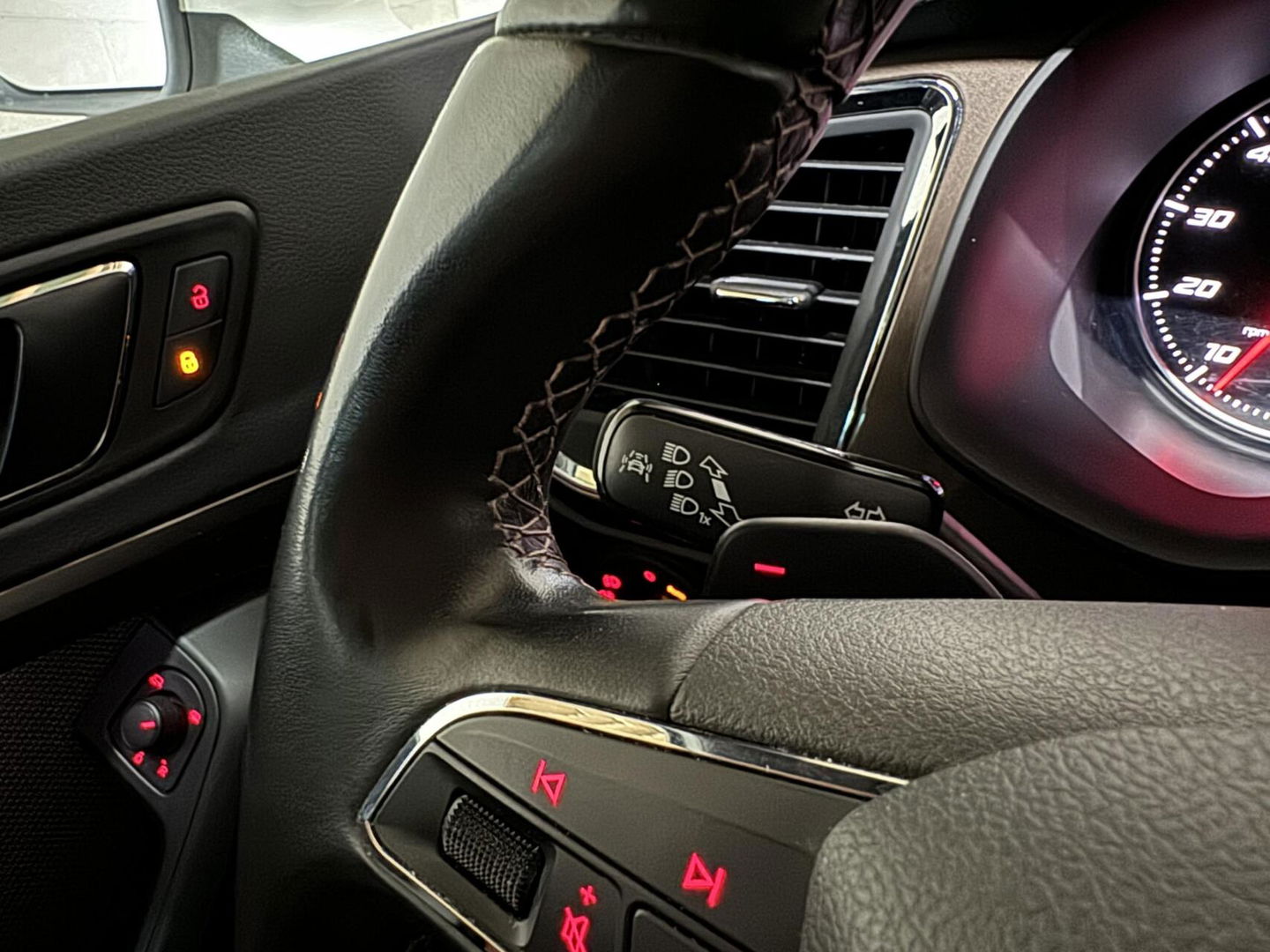 SEAT Ateca 1.4 EcoTSI Xcellence DSG Carplay Camera ACC