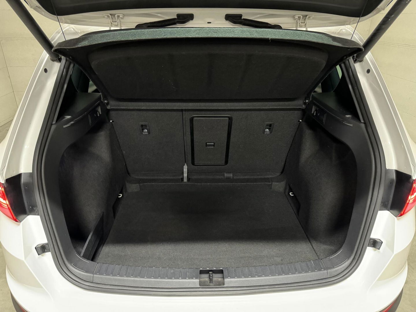 SEAT Ateca 1.4 EcoTSI Xcellence DSG Carplay Camera ACC