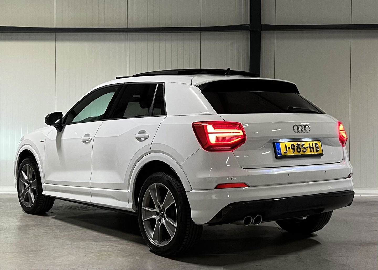 Audi Q2 35 TFSI 150PK S-line Pano Navi Carplay Black Optic