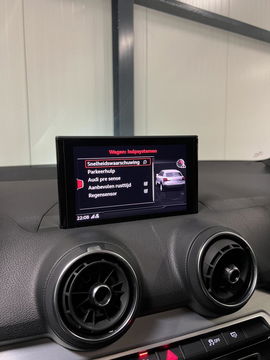 Audi Q2 35 TFSI 150PK S-line Pano Navi Carplay Black Optic