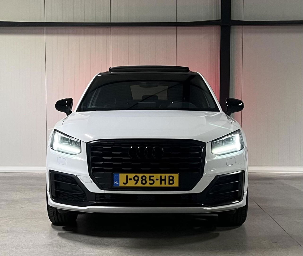 Audi Q2 35 TFSI 150PK S-line Pano Navi Carplay Black Optic