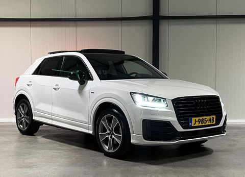 Audi Q2 35 TFSI 150PK S-line Pano Navi Carplay Black Optic