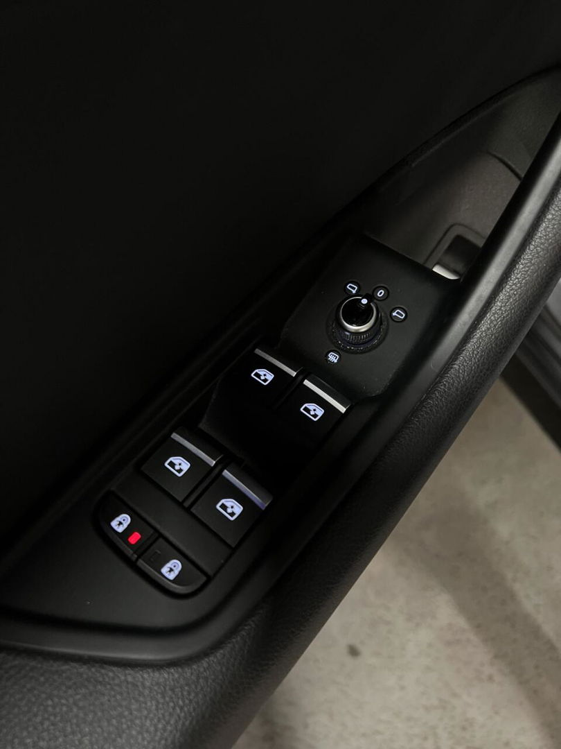 Audi A4 Limousine 35 TFSI S-line Competition Pano Sfeer NAP